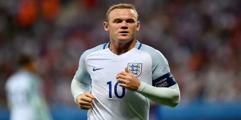 Rooney nằm trong danh sách cầu thủ ghi bàn nhiều nhất Euro với 6 bàn thắng